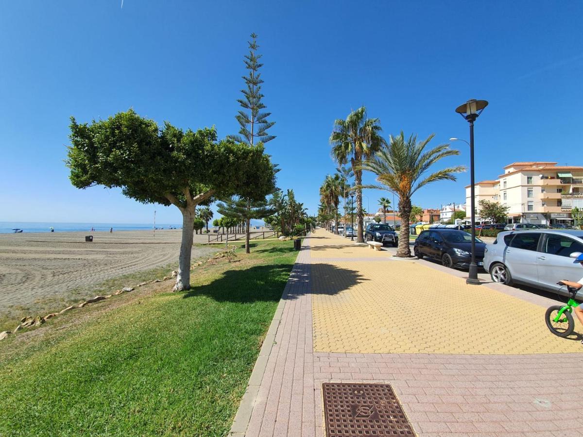 Boutique Near The Beach, 1 Gbps Wi-fi Apartment